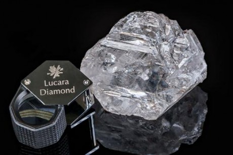 Minera halla diamante valorado en más de US$10 millones  