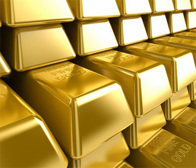 Oro cae presionado por ventas de fondos que cotizan en bolsa
