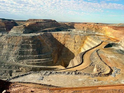 Prevén inversión de $120 mil millones en sector minero